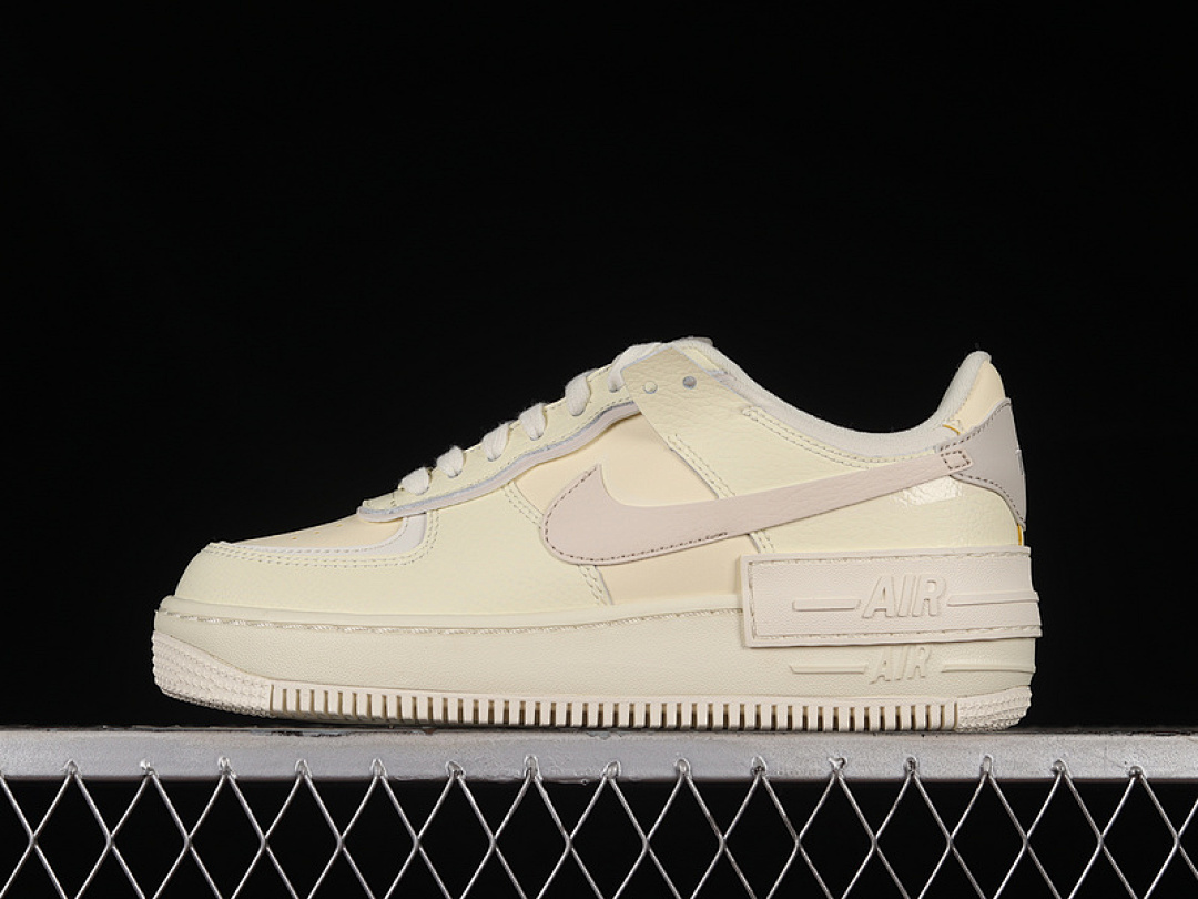 Nike [CU8591-102]-[AIR FORCE 1 SHADOW COCONUT MILK/SAIL/COCONUT MILK/DESERT SAND]-[WOMAN:35.5-40], photo 1