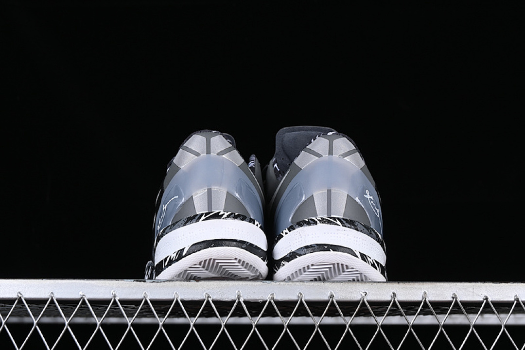 Nike [613959-001]-[KOBE 8 SYSTEM PHILIPPINES PACK BLACK/METALLIC SILVER/COOL GREY]-[MAN:40-46] - Image 13