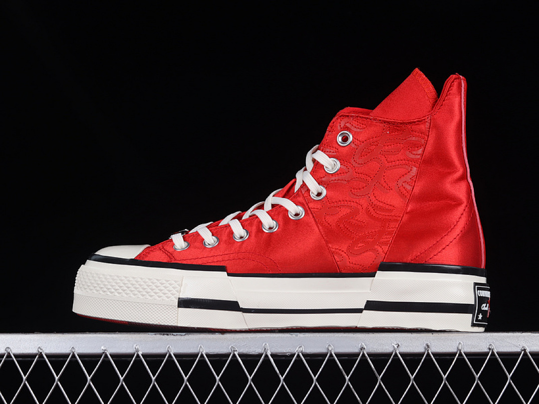 Converse [A05265C]-[CHUCK TAYLOR ALL STAR 70S HIGH YEAR OF THE RABBIT RED/BLACK/EGRET]-[UNISEX:35-44], photo 1