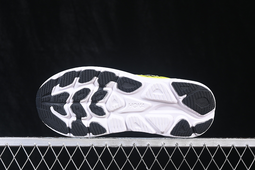 On Running [1176572 BKCS]-[ONE CLIFTON 11 BREATHABLE RUNNING SHOES BLACK/YELLOW]-[MAN:40-46] - Image 14