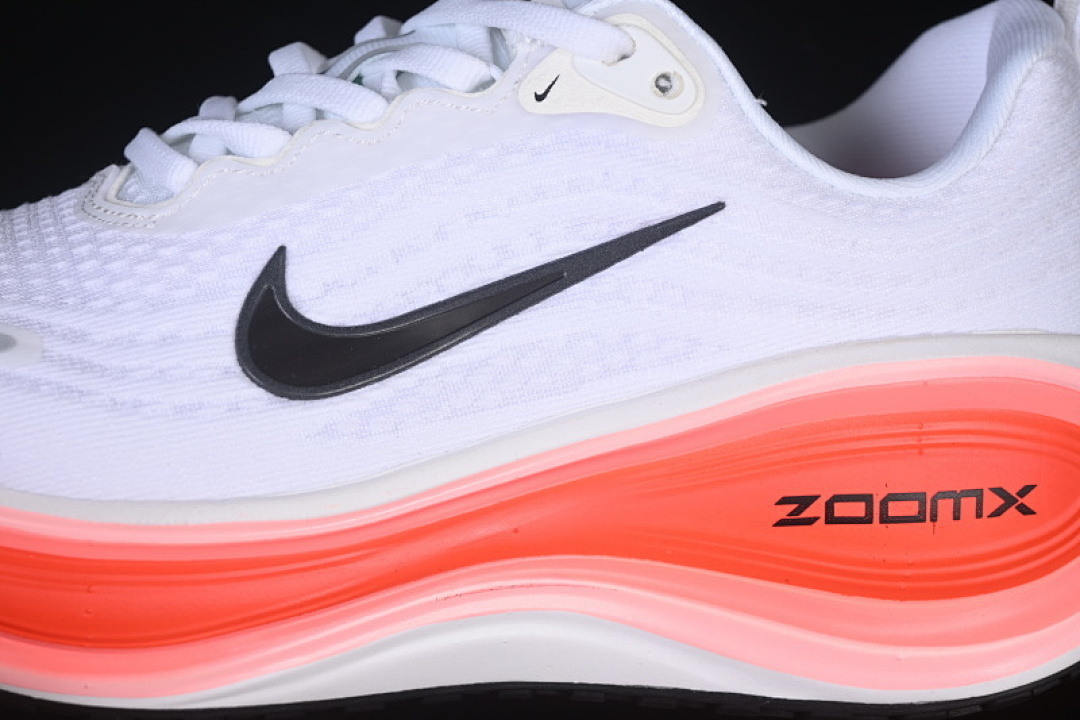 Nike [HV8150-100]-[AIR ZOOM VOMERO PLUS WHITE/BLACK/ORANGE]-[WOMAN:36-39]-[MAN:40-45] - Image 9