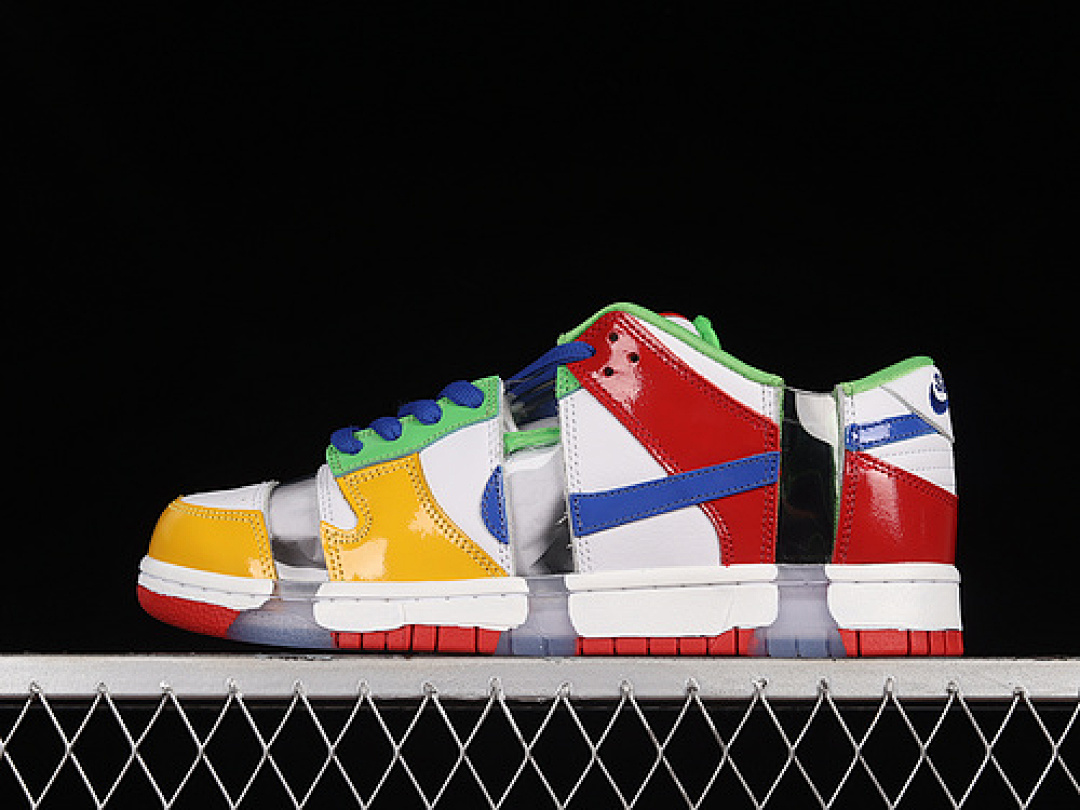Unbranded [FD8777-100]-[SB DUNK LOW SANDY BODECKER WHITE/HYPER ROYAL/MEAN GREEN]-[UNISEX:36-46], photo 1