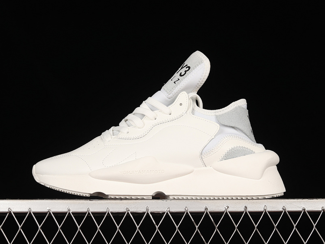 Y-3 [Y-3 REGU SNOW BOOT YOHJI YAMAMOTO CLOUD WHITE/CLOUD WHITE]-[MAN:38-44], photo 1