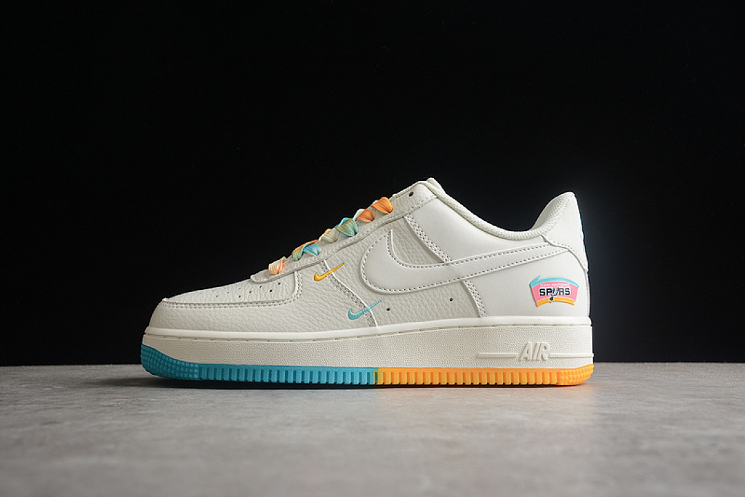 Nike Nike AIR FORCE 1 LOW 07 SU19 WHITE/MULTI-COLOR · SA5696-123, photo 1