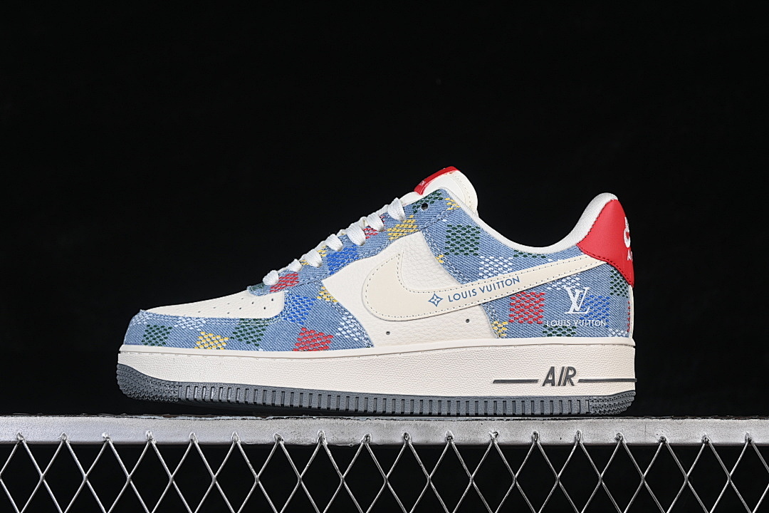 Nike [DN1688-813]-[AIR FORCE 1 07 LOW WHITE/BLUE/RED]-[WOMAN:36-39]-[MAN:40-45] - Image 2