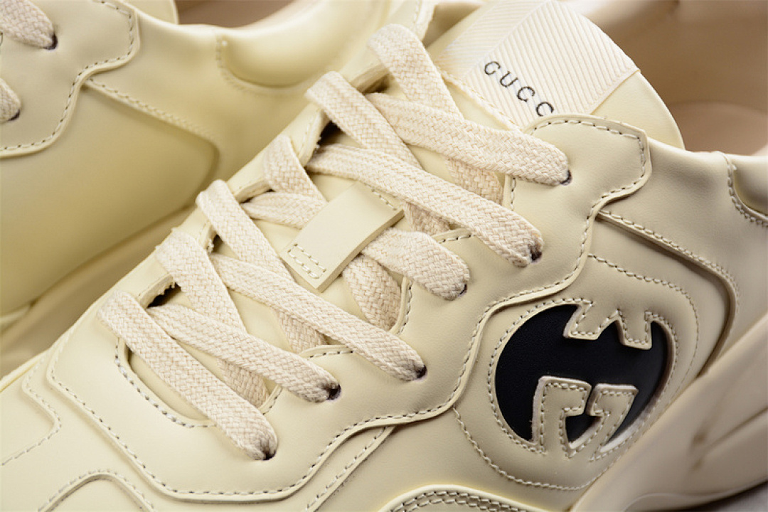 On Running [GUCCI RHYTON 2023 BLACK/GREY]-[WOMAN:35-39]-[MAN:40-45] - Image 9