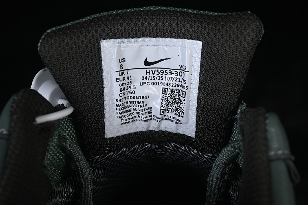 Nike [HV5953-300]-[AIR FORCE 1 LOW GORE-TEX VIBRAM CLAY GREEN/BLACK]-[WOMAN:36-39]-[MAN:40-45] - Image 6