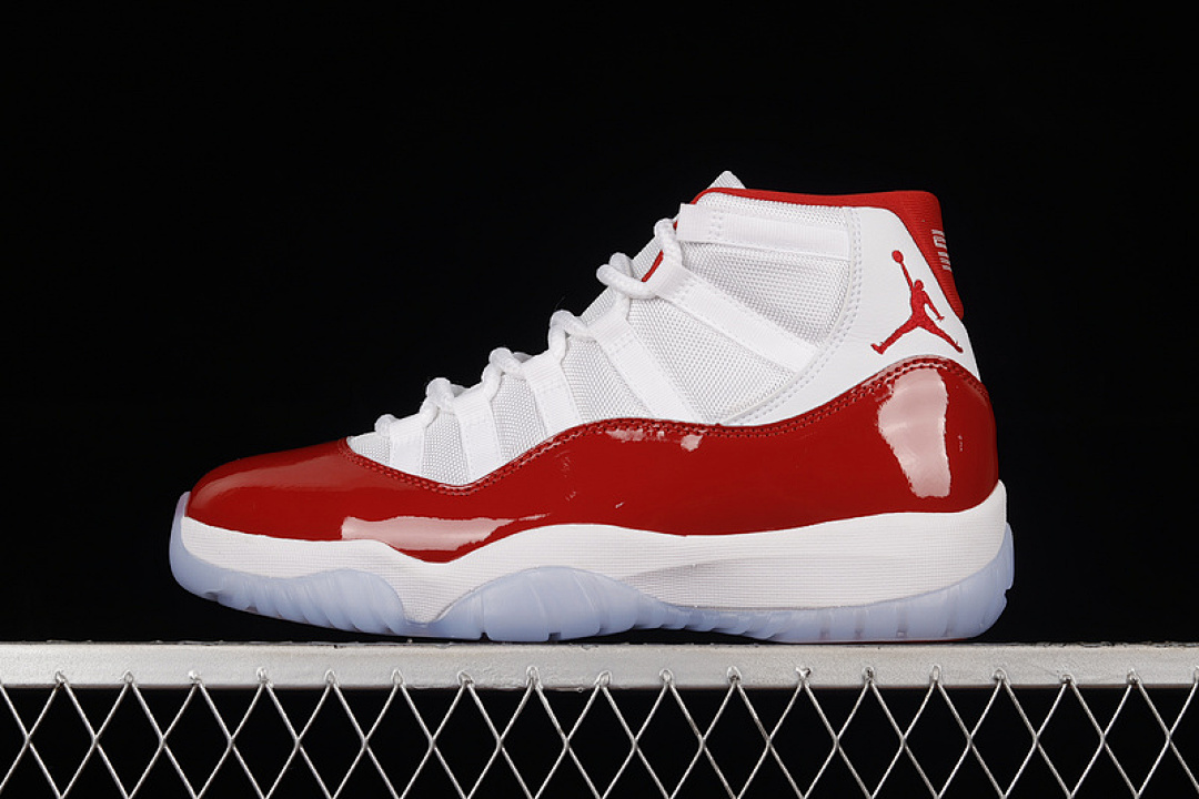 Jordan [CT8012-116]-[AIR JORDAN 11 RETRO CHERRY WHITE/VARSITY RED-BLACK]-[WOMAN:36-39]-[MAN:40-47.5], photo 1