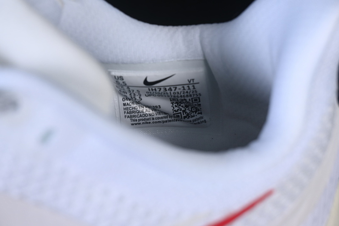 Nike [IH7347-111]-[AIR ZOOM PEGASUS PREMIUM WHITE/RED]-[WOMAN:36-39]-[MAN:40-46] - Image 7