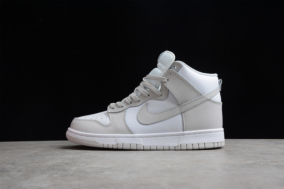 Unbranded [DD1399-100]-[SB DUNK HIGH WHITE/WHITE/VAST GREY]-[WOMAN:36-39]-[MAN:40-45], photo 1