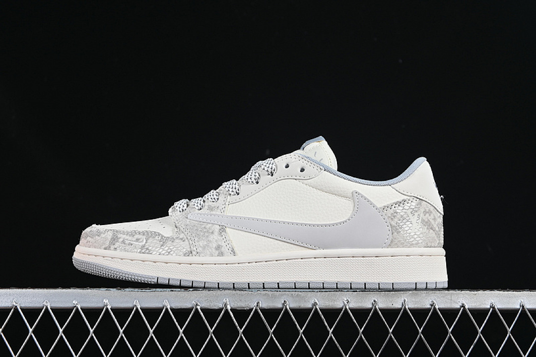 Jordan [XS7089-620]-[TRAVIS SCOTT X FRAGMENT DESIGN AIR JORDAN 1 LOW OG SP WHITE/GREY/BLUE]-[36-45], photo 1