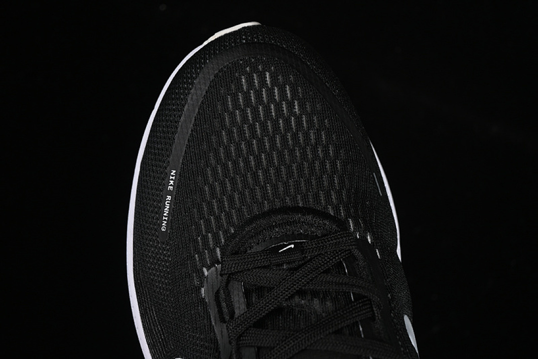 Nike [HM6803-007]-[AIR ZOOM VOMERO 18 WHITE/BLACK]-[WOMAN:36-39]-[MAN:40-45] - Image 11