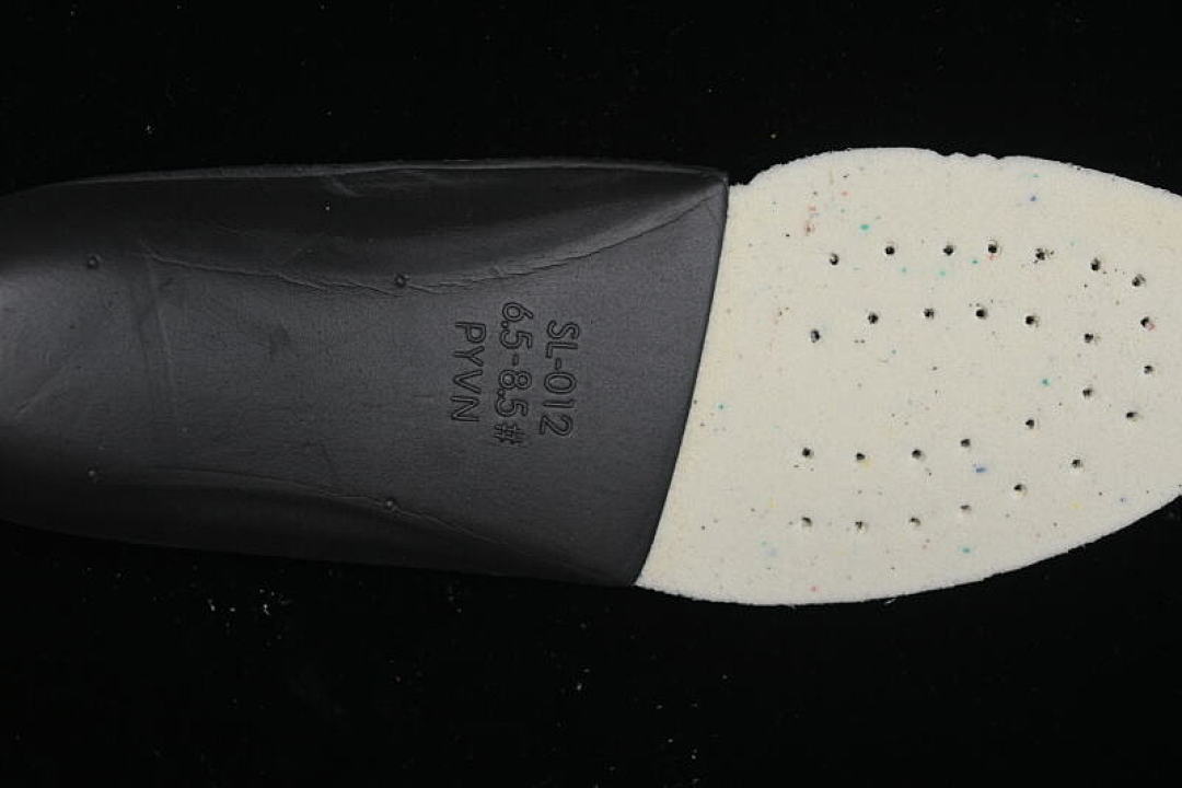On Running [416174-26]-[OUTDOOR TRAIL RUNNING SHOES BLACK/BLACK/BLACK]-[WOMAN:36-39]-[MAN:40-45] - Image 3