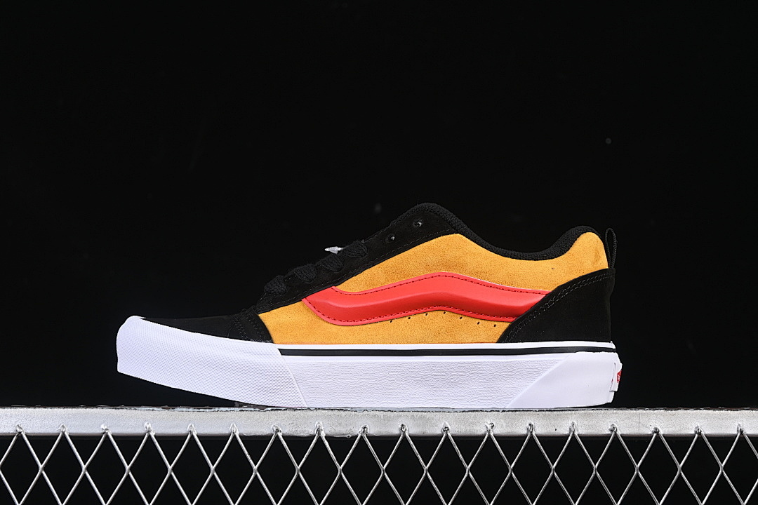 [VN000CS0END]-[LOW TOP CASUAL SKATE SHOES ORANGE/BLACK/WHITE/RED]-[WOMAN:35-39]-[MAN:40-44], photo 1