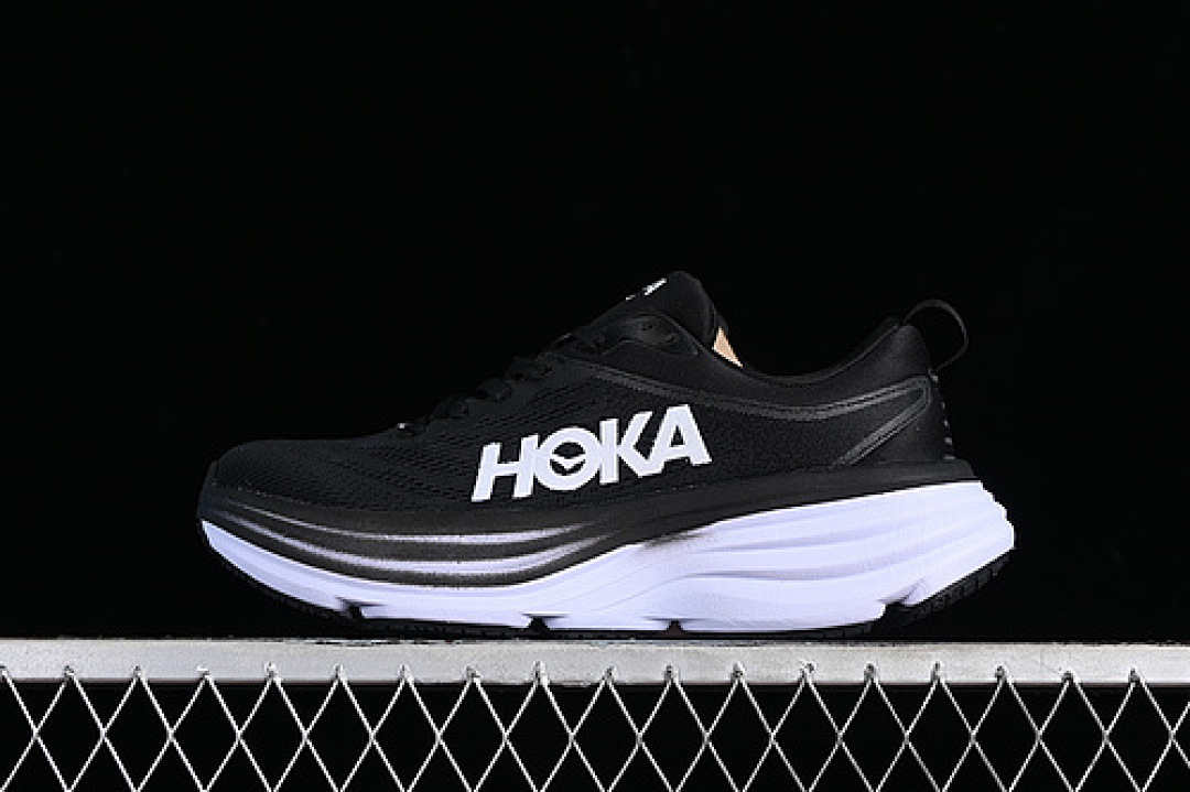 On Running [1123202 BWHT]-[HOKA ONE BONDI 8 WHITE/BLACK]-[WOMAN:36-39]-[MAN:40-45] - Image 5