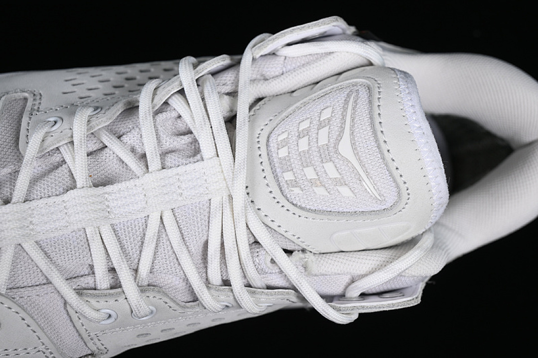 Hoka [1130310 WNCL]-[HOKA TOR ULTRA WHITE]-[WOMAN:36-39]-[MAN:40-46] - Image 9