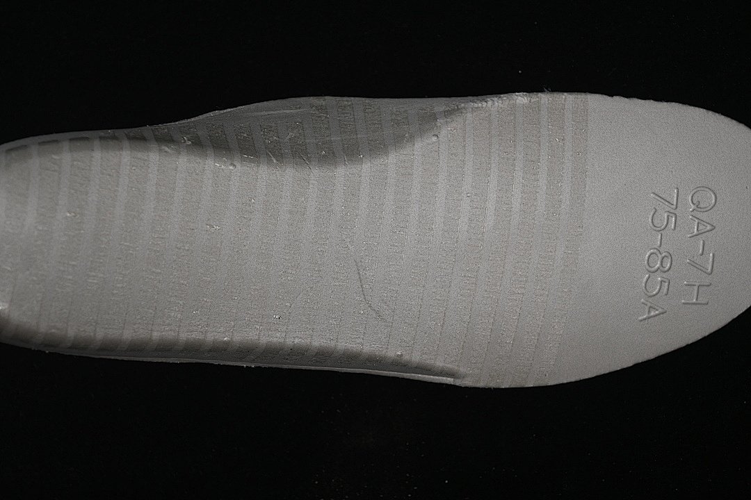 Nike [IQ1119-011]-[AIR FORCE 1 07 LOW CASUAL SNEAKERS WHITE/PURE WHITE]-[WOMAN:36-39]-[MAN:40-47.5] - Image 2