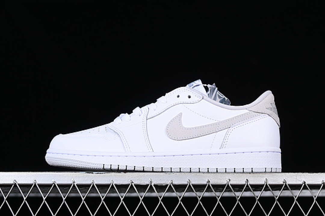 Jordan [CZ0790-100]-[AIR JORDAN 1 LOW OG SHATTERED BACKBOARD WHITE/GREY]-[MAN:40.5-47.5], photo 1