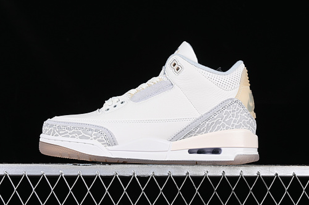 Jordan [FJ9479-100]-[AIR JORDAN 3 CRAFT IVORY WHITE/GREY/BROWN]-[WOMAN:36-39]-[MAN:40-47.5], photo 1