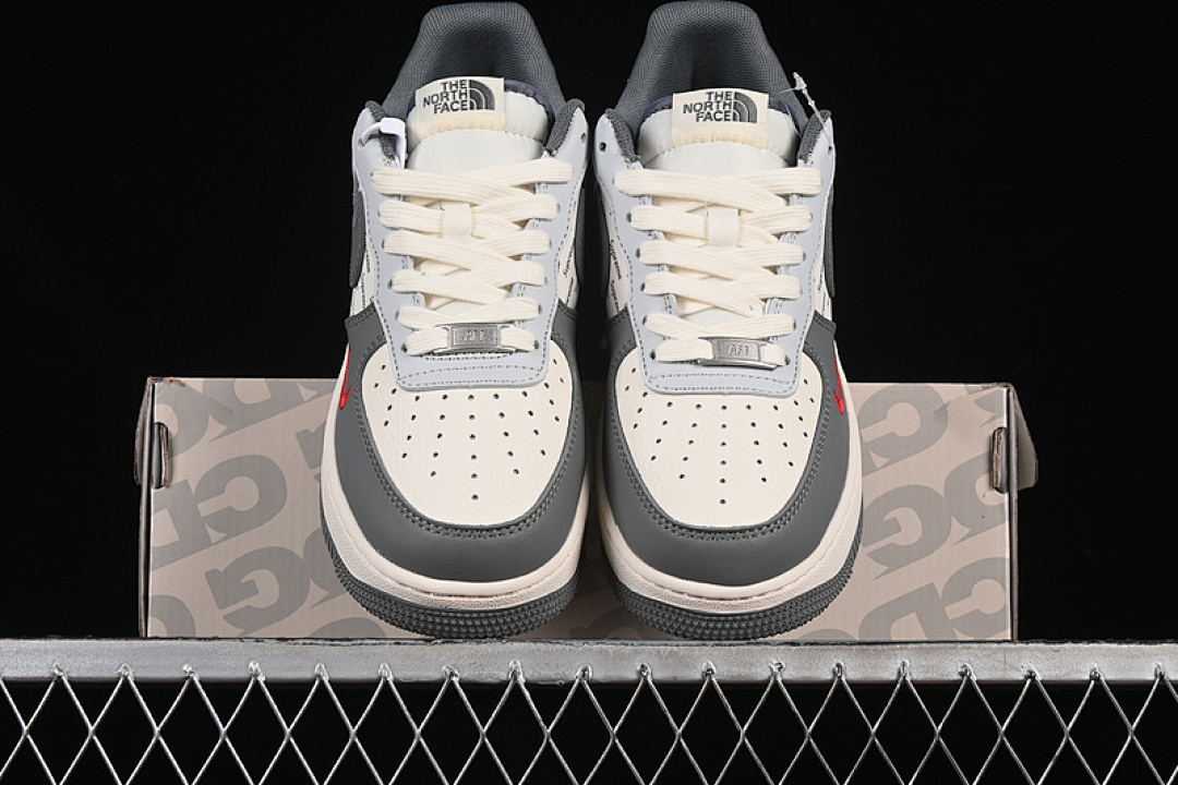 Nike [JJ2508-715]-[AIR FORCE 1 07 LOW WHITE/GREY/RED]-[WOMAN:36-39]-[MAN:40-45] - Image 11