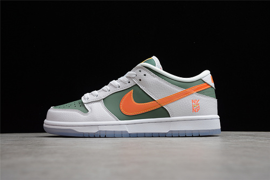 Unbranded [DN2489-300]-[SB DUNK LOW NY VS WHITE/GREEN/ORANGE]-[WOMAN:36-39]-[MAN:40-47.5], photo 1