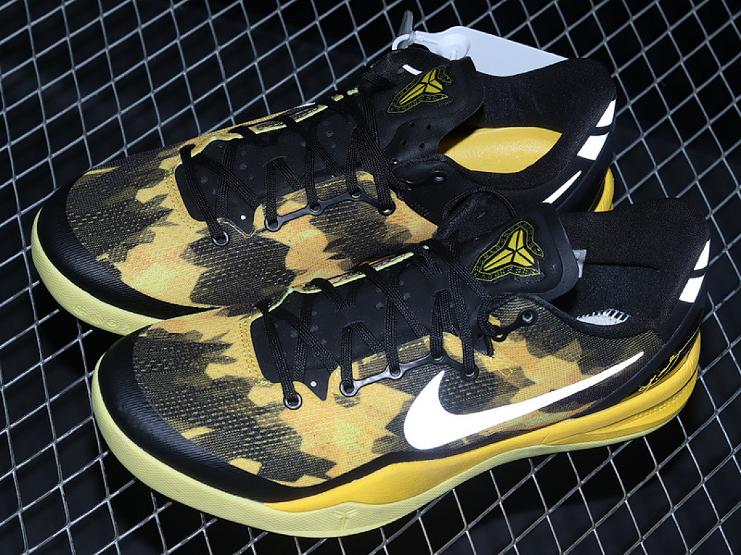 Nike [555286-077]-[KOBE 8 SYSTEM BLACK/ELECTRIC YELLOW-GREY]-[MAN:39-46] - Image 10