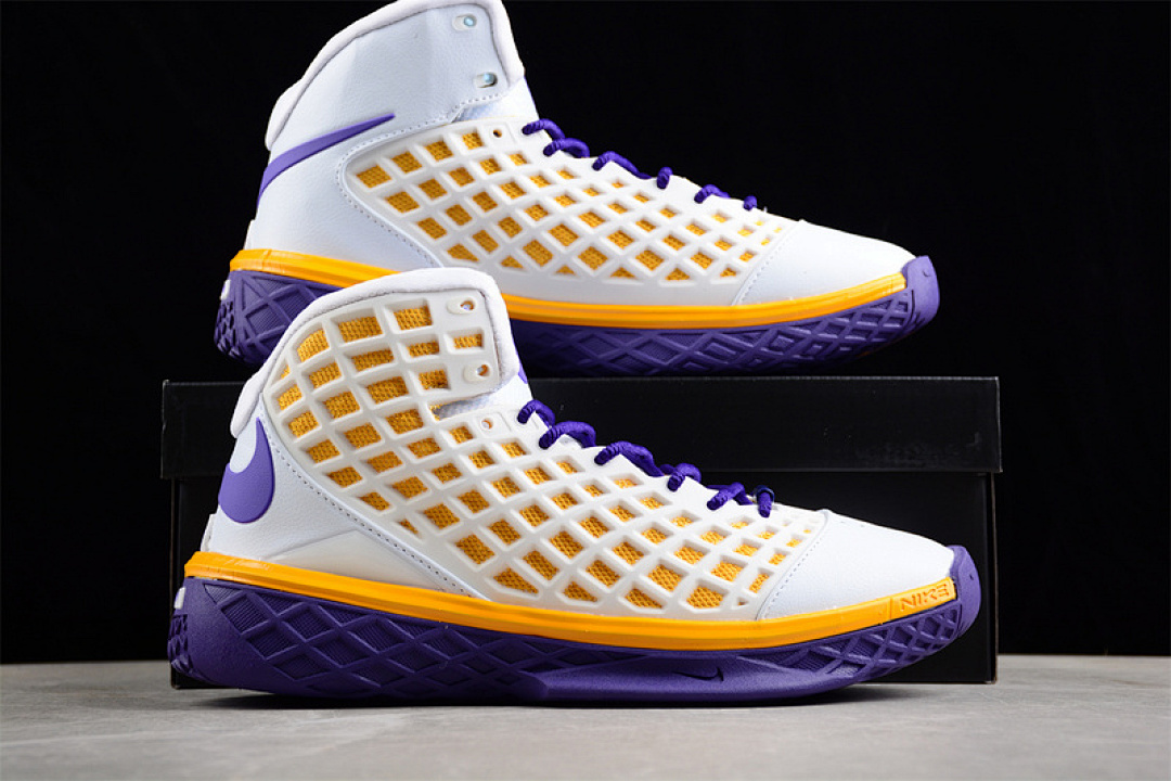 Nike [318050-191]-[ZOOM KOBE III 3 SL PROTRO MVP WHITE/PURPLE/GOLD]-[MAN:40-46] - Image 2