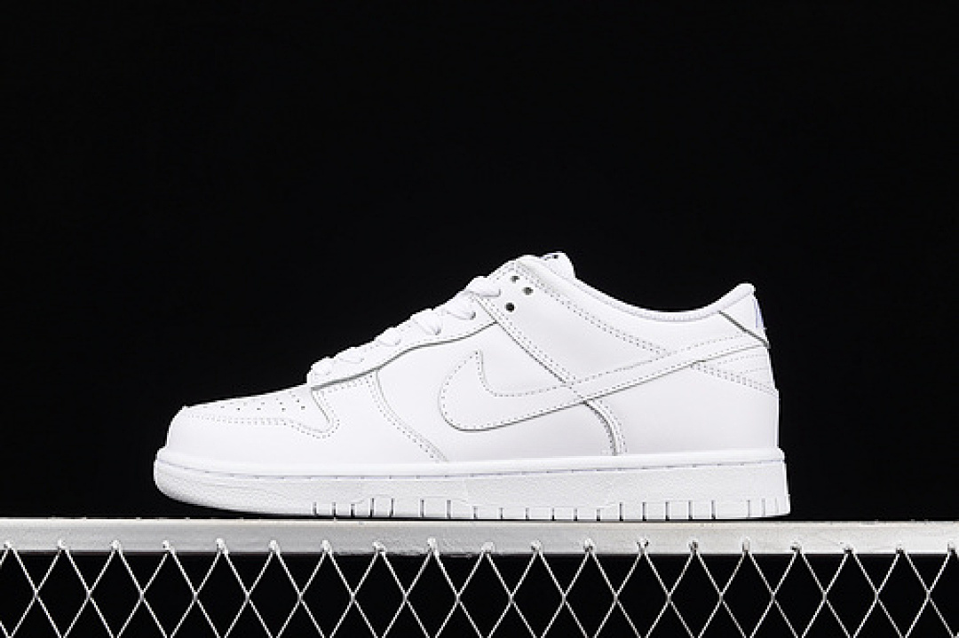 Nike DUNK LOW PRM WHITE/WHITE-WHITE · DD1503-109, photo 1