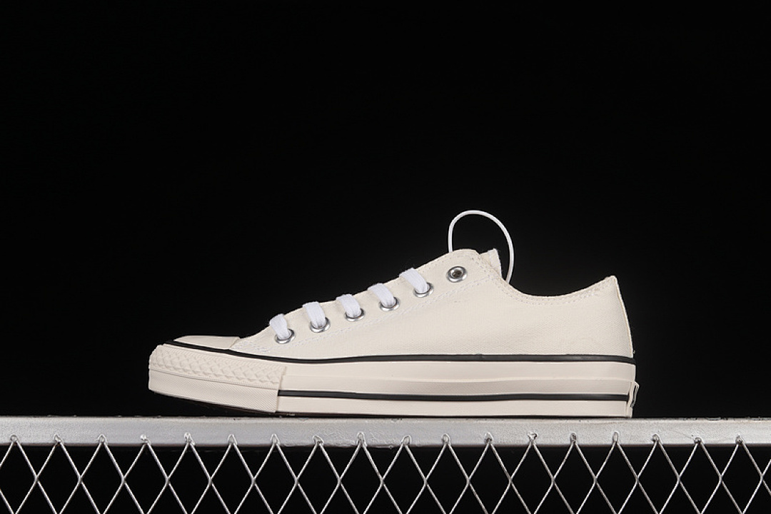 Converse Converse [CHUCK TAYLOR ALL STAR J 1980S LOW WHITE/BEIGE/BLACK]-[WOMAN:35-39]-[MAN:40-44], photo 1