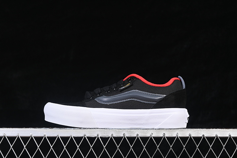 LOW TOP CASUAL SKATE SHOES BLACK/WHITE/RED/NAVY BLUE · VN0009QC6BT, photo 1