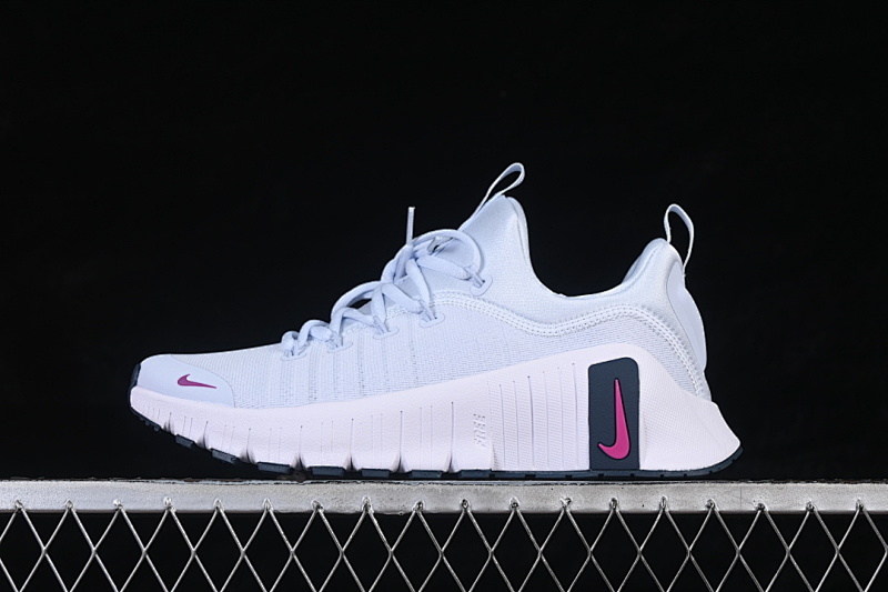 FREE METCON 6 FOOTBALL GREY/ARMORY NAVY/HOT FUCHSIA · FJ7126-004, photo 1