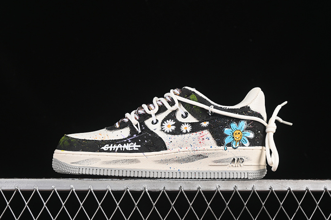 Nike Nike AIR FORCE 1 07 LOW BLUE DAISY WHITE/BLACK/GREY · BD7007-333, photo 1