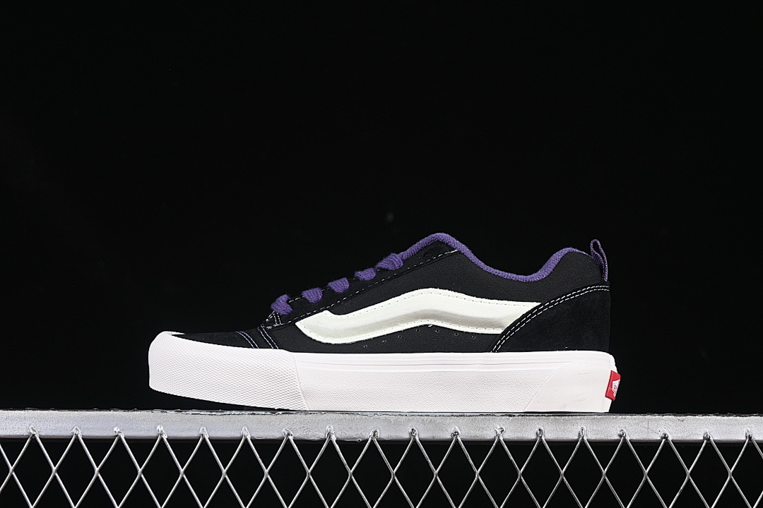 Purple [VN000D6CB5P]-[LOW TOP CASUAL BREAD SHOES BLACK/WHITE/DARK PURPLE]-[WOMAN:35-39]-[MAN:40-44], photo 1