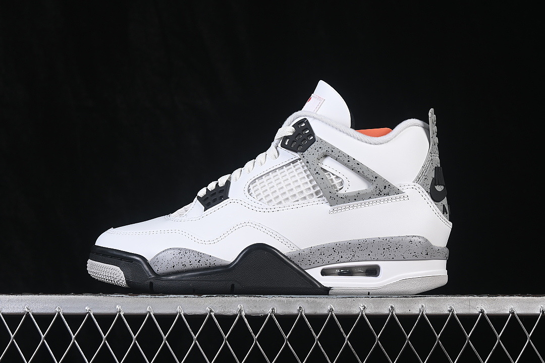 Jordan Jordan 4 RETRO SUMMIT WHITE/FIRE RED-TECH GREY-BLACK · FV5029-100, photo 1