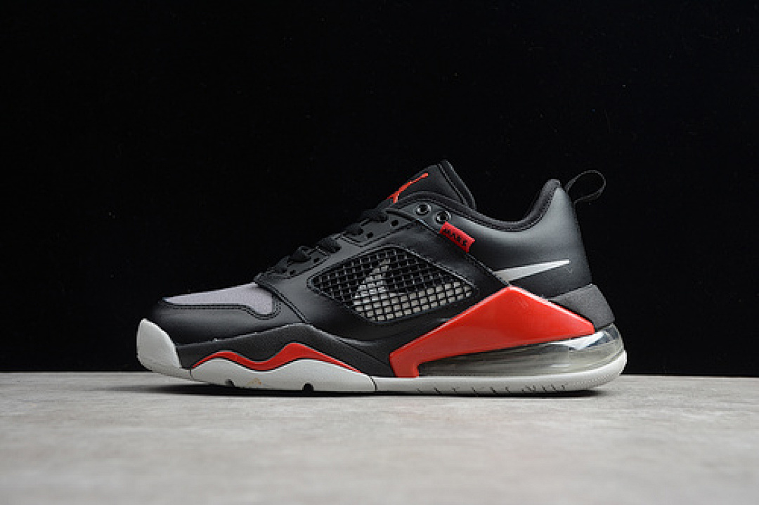 Jordan [CK1196-001]-[JORDAN MARS 270 LOW BLACK/REFLECT SILVER]-[MAN:40-46], photo 1