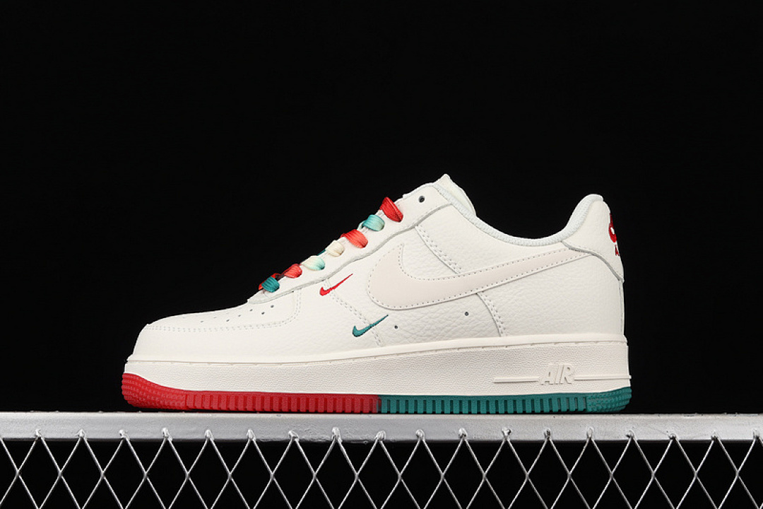 Nike [BU6638-180]-[AIR FORCE 1 LOW 07 BEIGE/RED/GREEN]-[WOMAN:36-39]-[MAN:40-45], photo 1