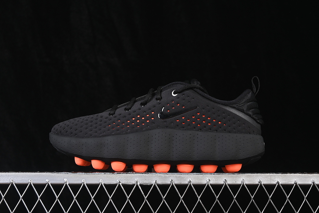 Unbranded [HQ4308-001]-[MIND 002 BLACK/HYPER CRIMSON/HYPER CRIMSON/CHROME]-[WOMAN:36-39]-[MAN:40-46] - Image 2