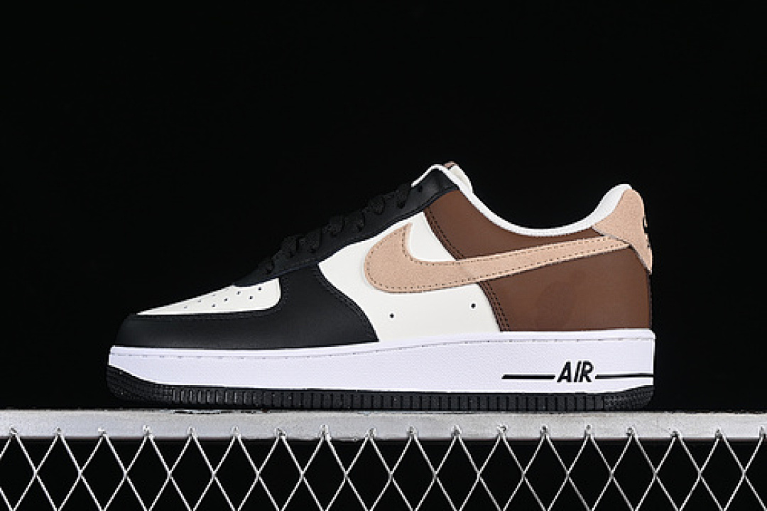 Nike [FB3355-200]-[AIR FORCE 1 07 LOW BROWN/SAIL/SUMMIT WHITE/HEMP]-[WOMAN:36-39]-[MAN:40-45], photo 1