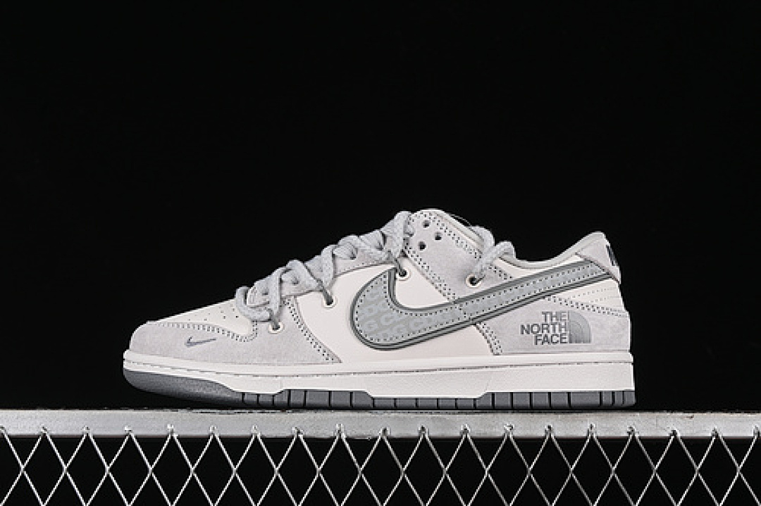 Unbranded [XX2025-327]-[SB DUNK LOW WHITE/GREY]-[WOMAN:36-39]-[MAN:40-45], photo 1