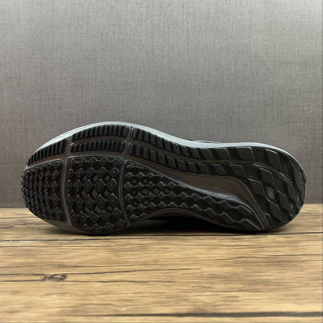Nike [DH4071-103]-[AIR ZOOM PEGASUS 39 BLACK/BLACK/DARK GREY]-[MAN:39-45] - Image 17