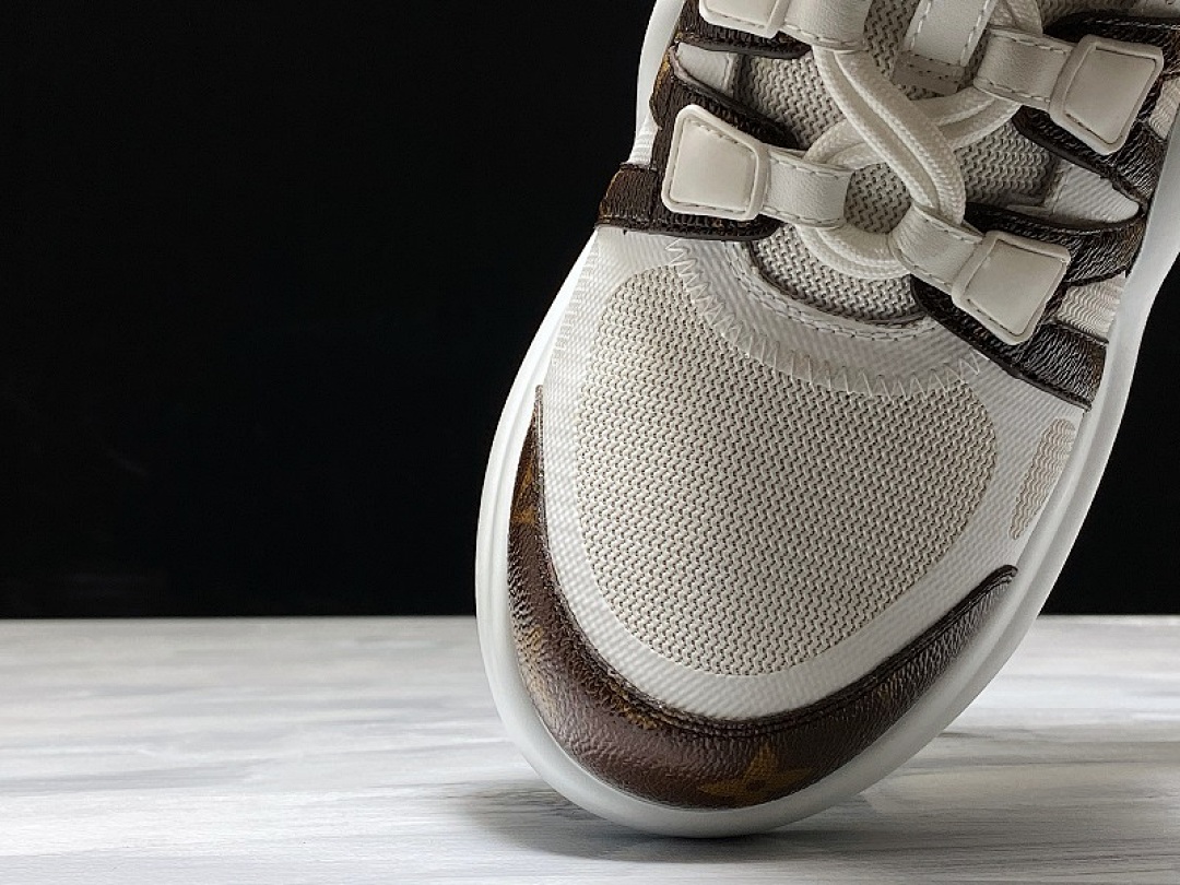 Arc'teryx [L*V SCI-FI SNEAKERS WHITE/BROWN]-[WOMAN:35-40] - Image 9