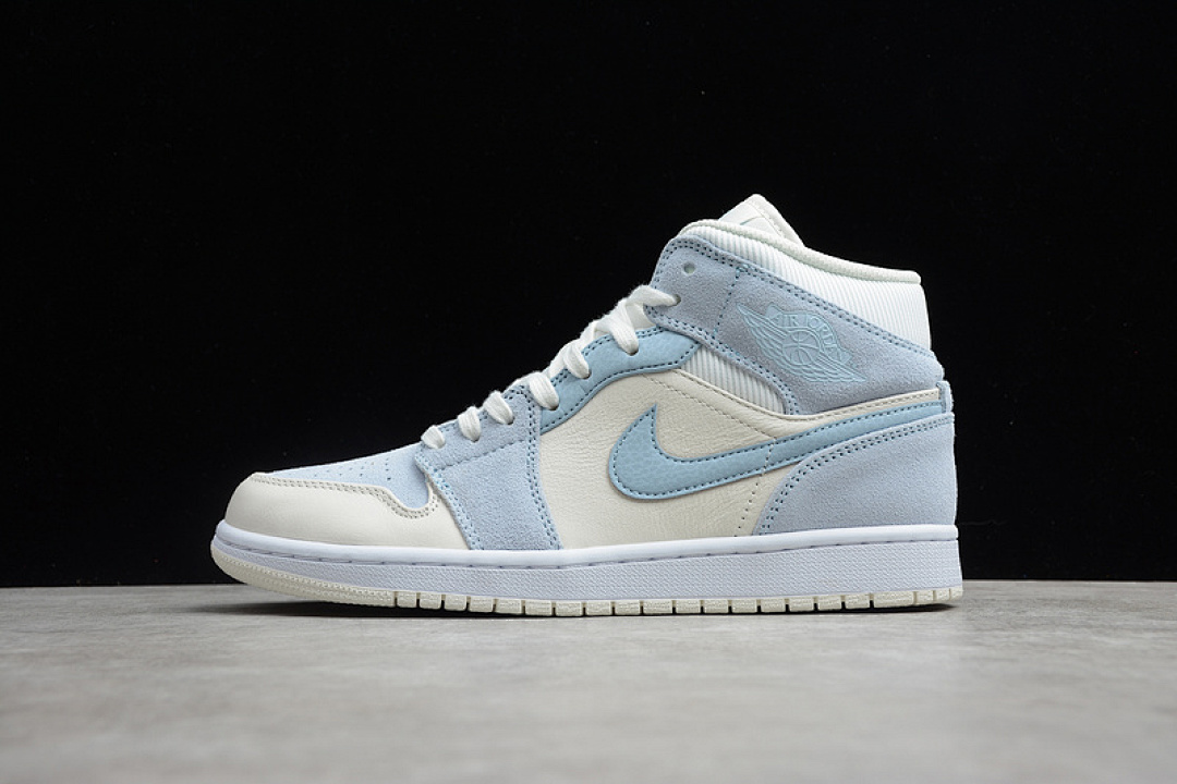 Jordan [DA4666-100]-[AIR JORDAN 1 MID SUMMIT WHITE/CELESTINE BLUE]-[MAN:40-46], photo 1