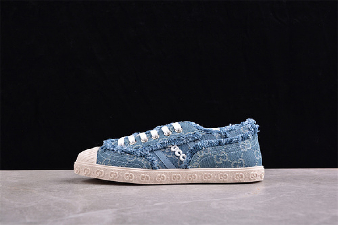 Unbranded [GU*CCI A LIGHT LUXURY PIECE FROM GU*CCI'S SPRING CATWALK BLUE/WHITE]-[WOMAN:35-39]-[MAN:40-45], photo 1