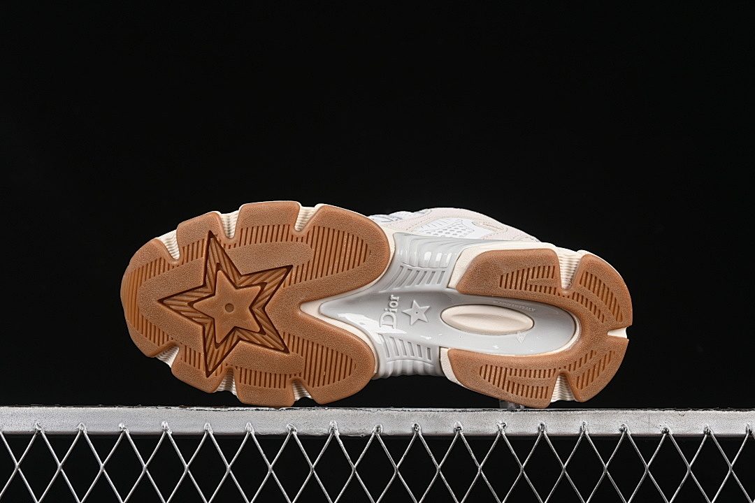 On Running [LEISURE SPORTS RUNNING SHOES WHITE/BEIGE]-[WOMAN:36-39]-[MAN:40-45] - Image 15