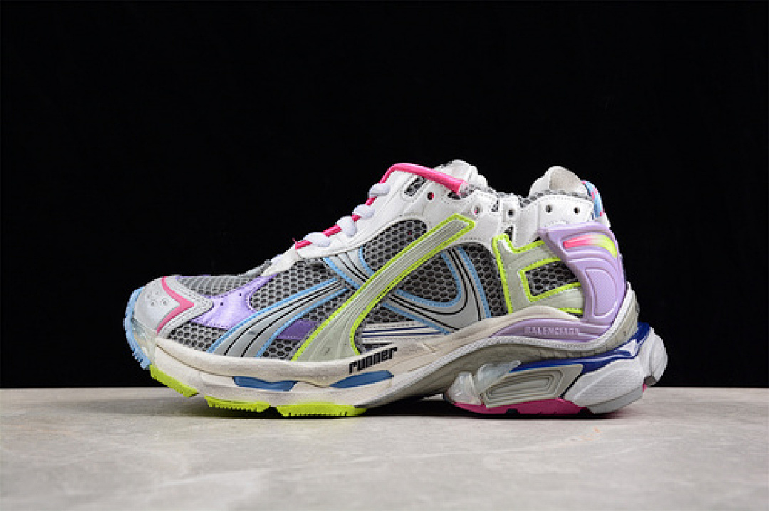 Kith [W3RNY0361]-[BA*LEN*CIAGA RUNNER KITH FOUR.COLOR WHITE/PINK/GREY/GREEN/BLUE]-[UNISEX:35-46], photo 1