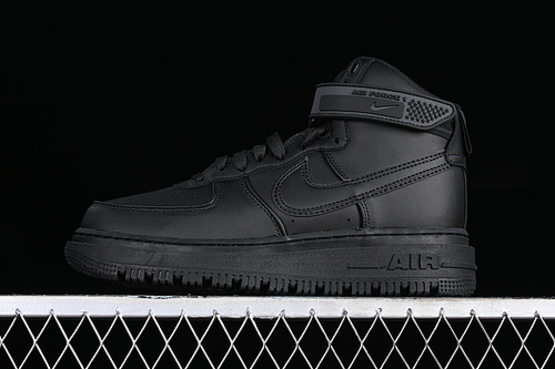 Nike [DA0418-001]-[AIR FORCE 1 07 BOOT BLACK]-[WOMAN:36-39]-[MAN:40-45], photo 1