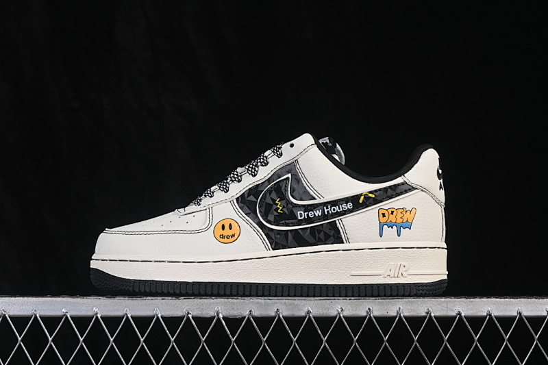 Nike Nike AIR FORCE 1 07 LOW CASUAL SNEAKERS WHITE/BLACK/WHITE · KD1688-008, photo 1