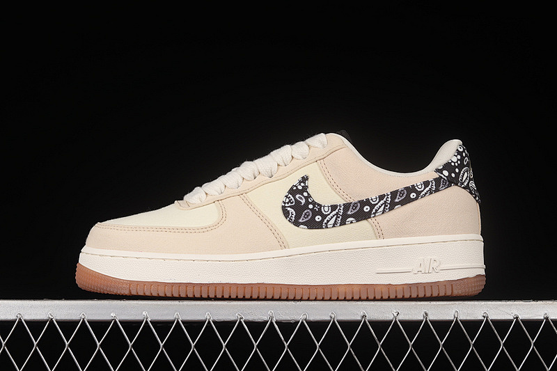 Nike Nike AIR FORCE 1 LOW 07 PAISLEY SWOOSH BEIGE/BEIGE/BLACK · DJ4631-200, photo 1