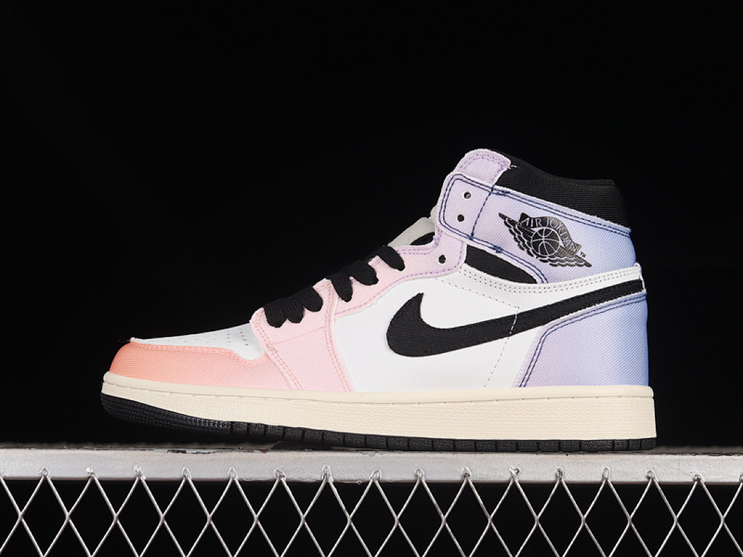 Jordan [DX0054-805]-[AIR JORDAN 1 RETRO HIGH VIVID ORANGE/BLACK/ICED LILAC/TRUE BLUE]-[UNISEX:36-47.5], photo 1