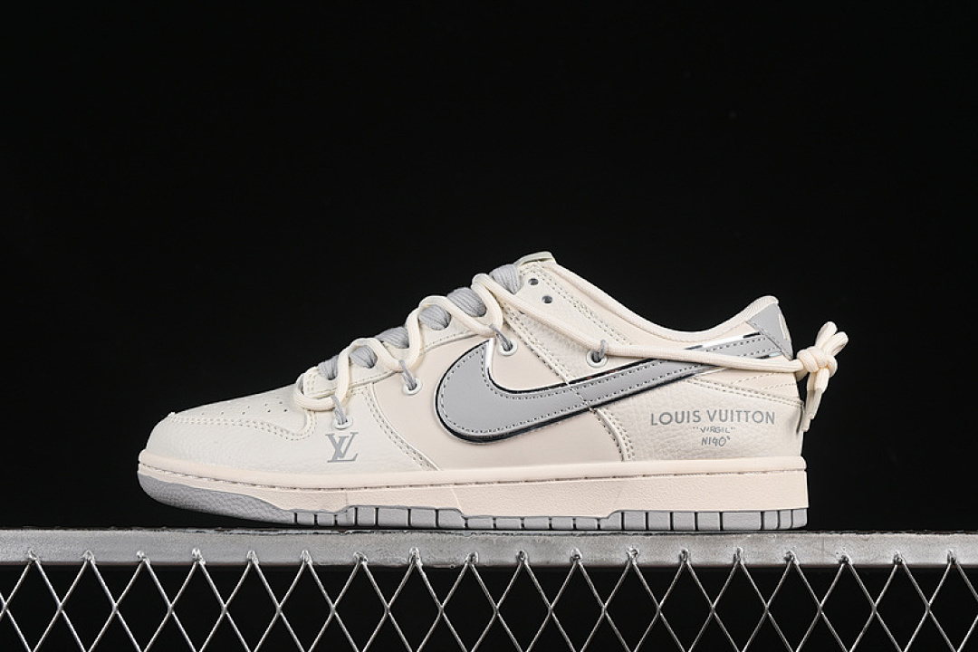 Louis Vuitton [DM6868-092]-[SB DUNK LOW LV WHITE/GREY]-[WOMAN:36-39]-[MAN:40-45], photo 1